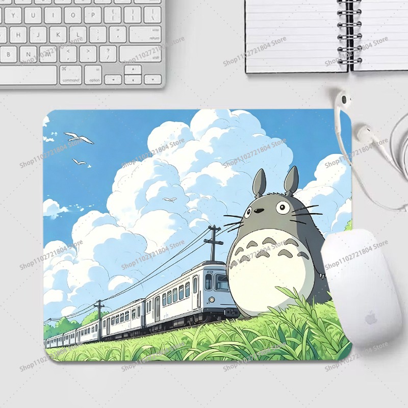Totoro 18X22cm Mouse Pad Anime - Pc Gaming Lounge 评论和价格